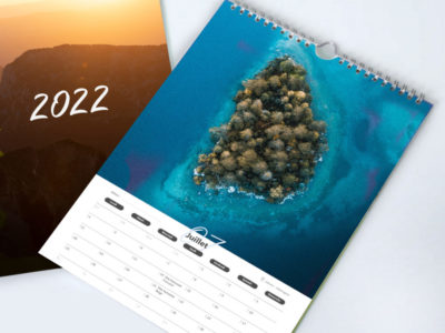 Calendrier_A3-presentation-905x1024